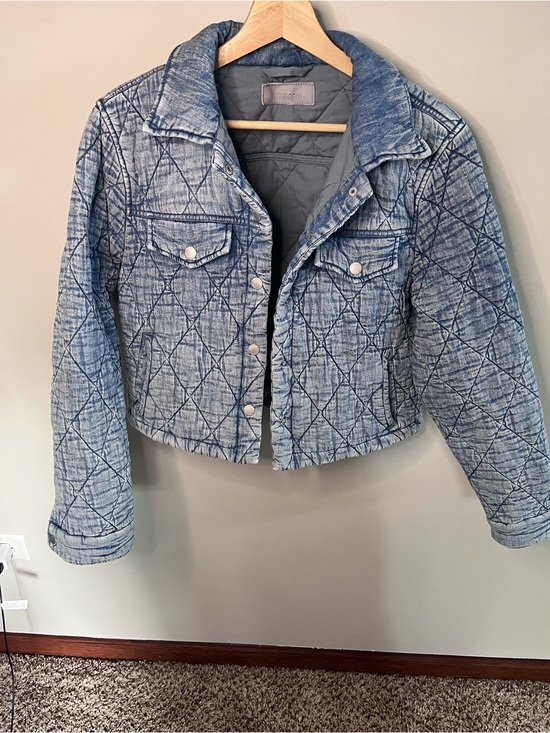 Blank NYC Jackets & Blazers - BlankNYC Quilted Denim Jacket Blue Acid Wash Cropped Snap Front 37DJ5983 Women S